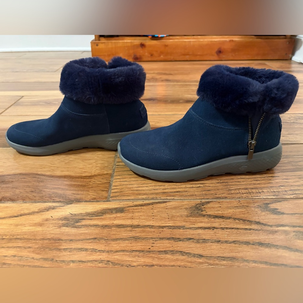 NWOT Skechers Women’s Goga Mat Booties - Picture 3 of 7